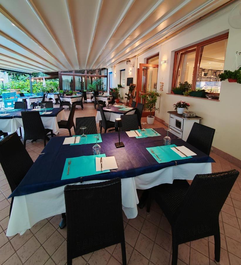 Hotel Luisa Brenzone sul Garda Exterior photo
